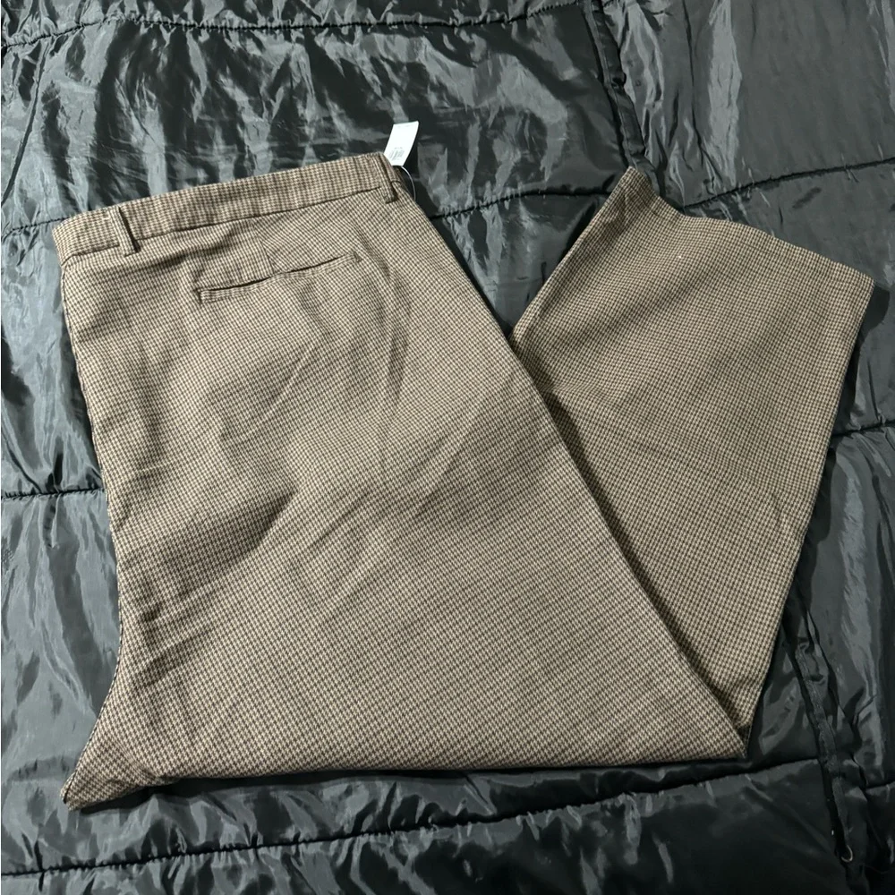NWT Men’s Old Navy flex slim twill pants #37 - Picture 4 of 5